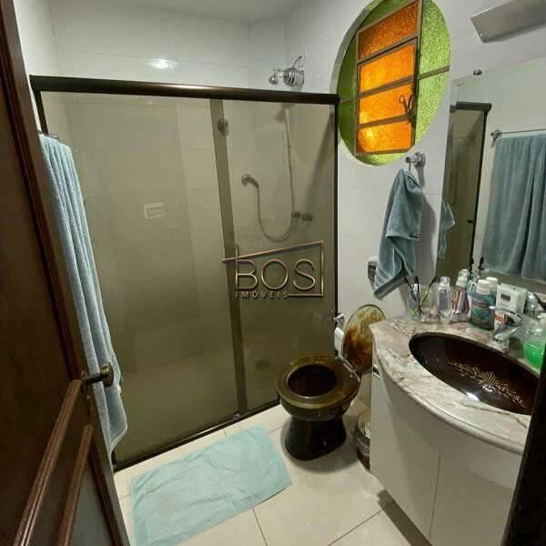 Casa, Santa Lúcia, 5 Quartos, 4 Vagas, 3 Suítes