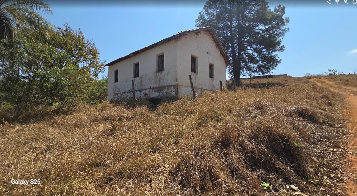 Fazenda, Centro, 1 Quarto, 21 Vagas, 1 Suíte
