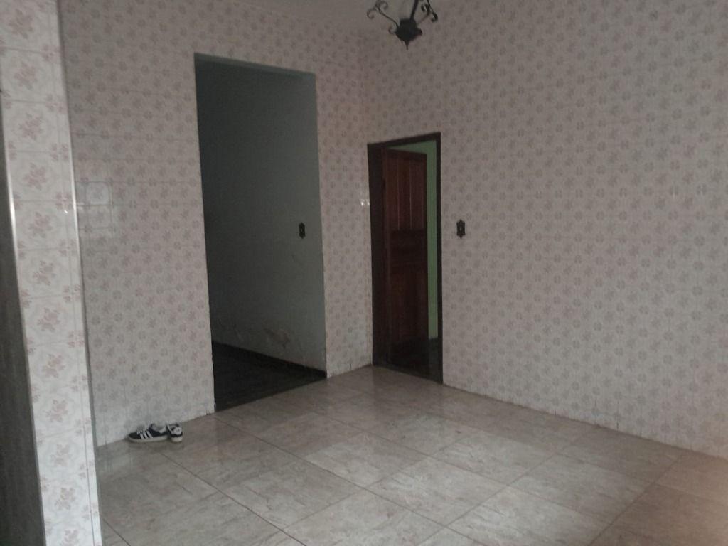 Casa, Padre Chiquinho, 4 Quartos, 5 Vagas