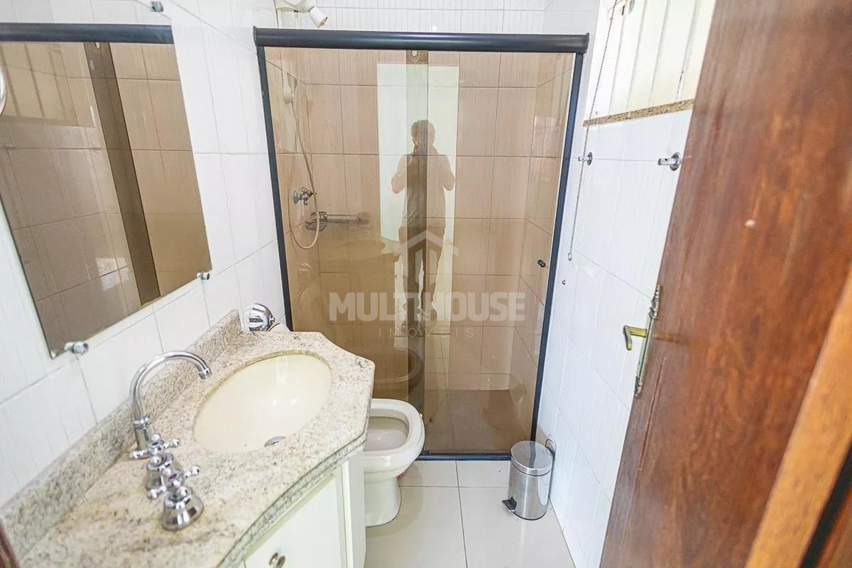 Casa, Santa Branca, 2 Quartos, 1 Vaga, 1 Suíte