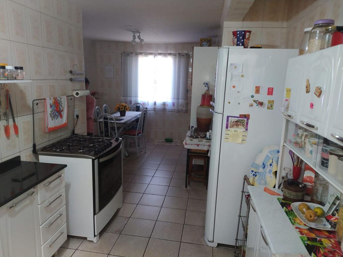 Casa, Conjunto Habitacional Centenário, 3 Quartos, 2 Vagas, 2 Suítes