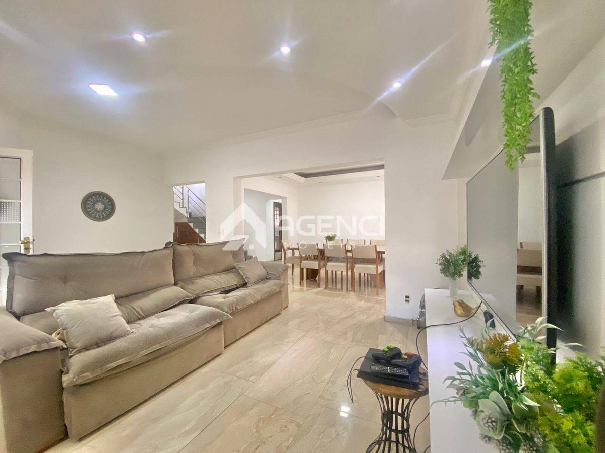 Casa, Serrano, 4 Quartos, 0 Vaga, 1 Suíte