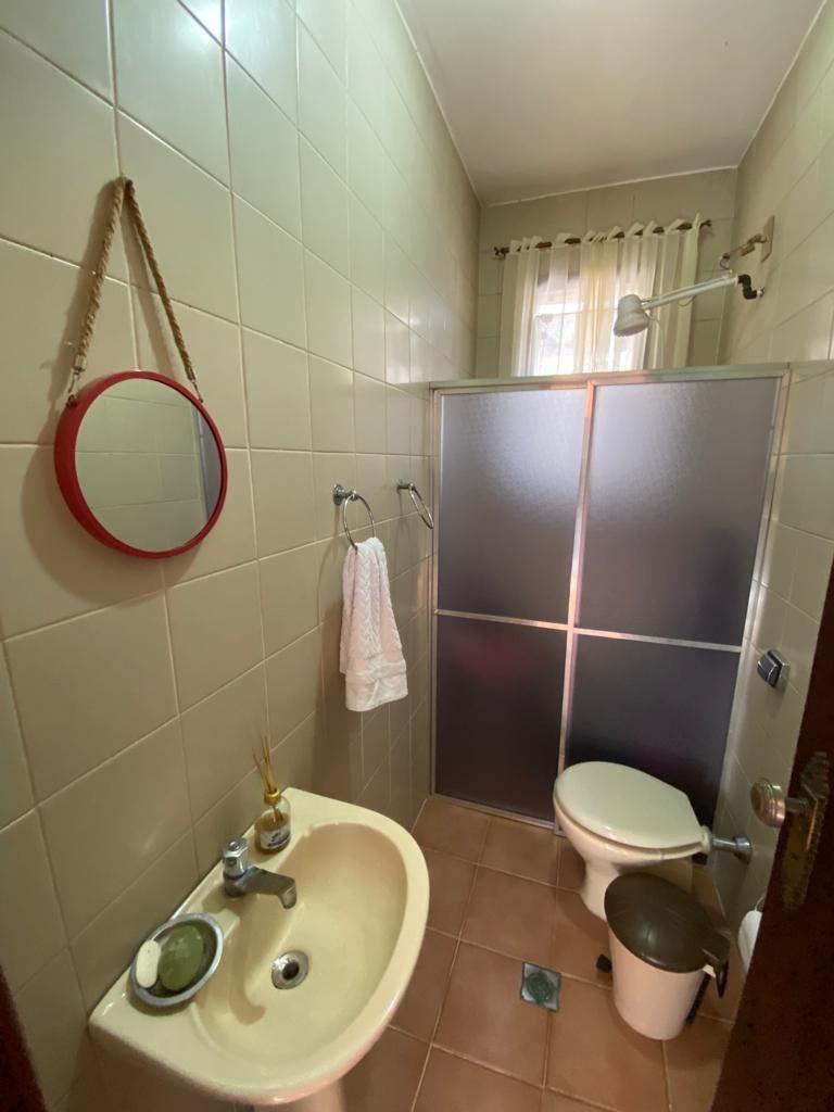 Casa, Castelo, 5 Quartos, 4 Vagas, 1 Suíte