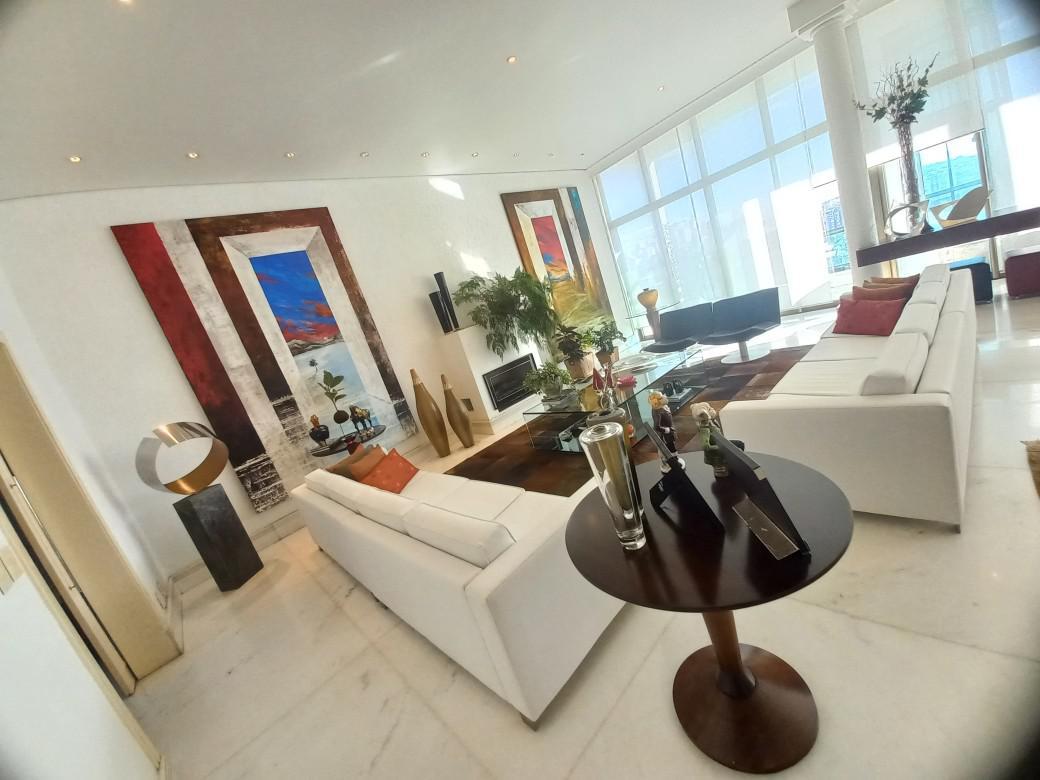 Casa, Estoril, 4 Quartos, 5 Vagas, 4 Suítes