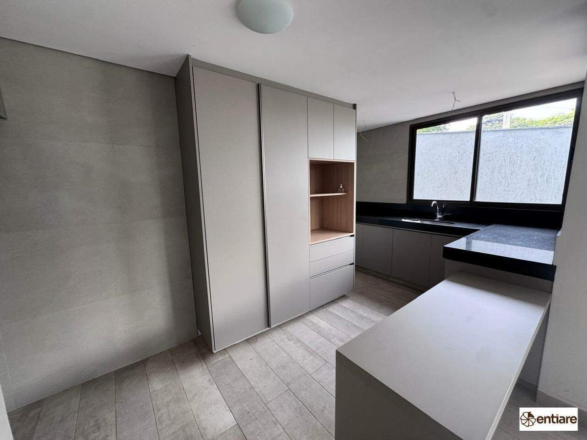Apartamento, Santo Agostinho, 3 Quartos, 2 Vagas, 1 Suíte
