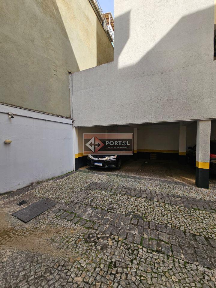 Apartamento, Estoril, 3 Quartos, 1 Vaga, 1 Suíte