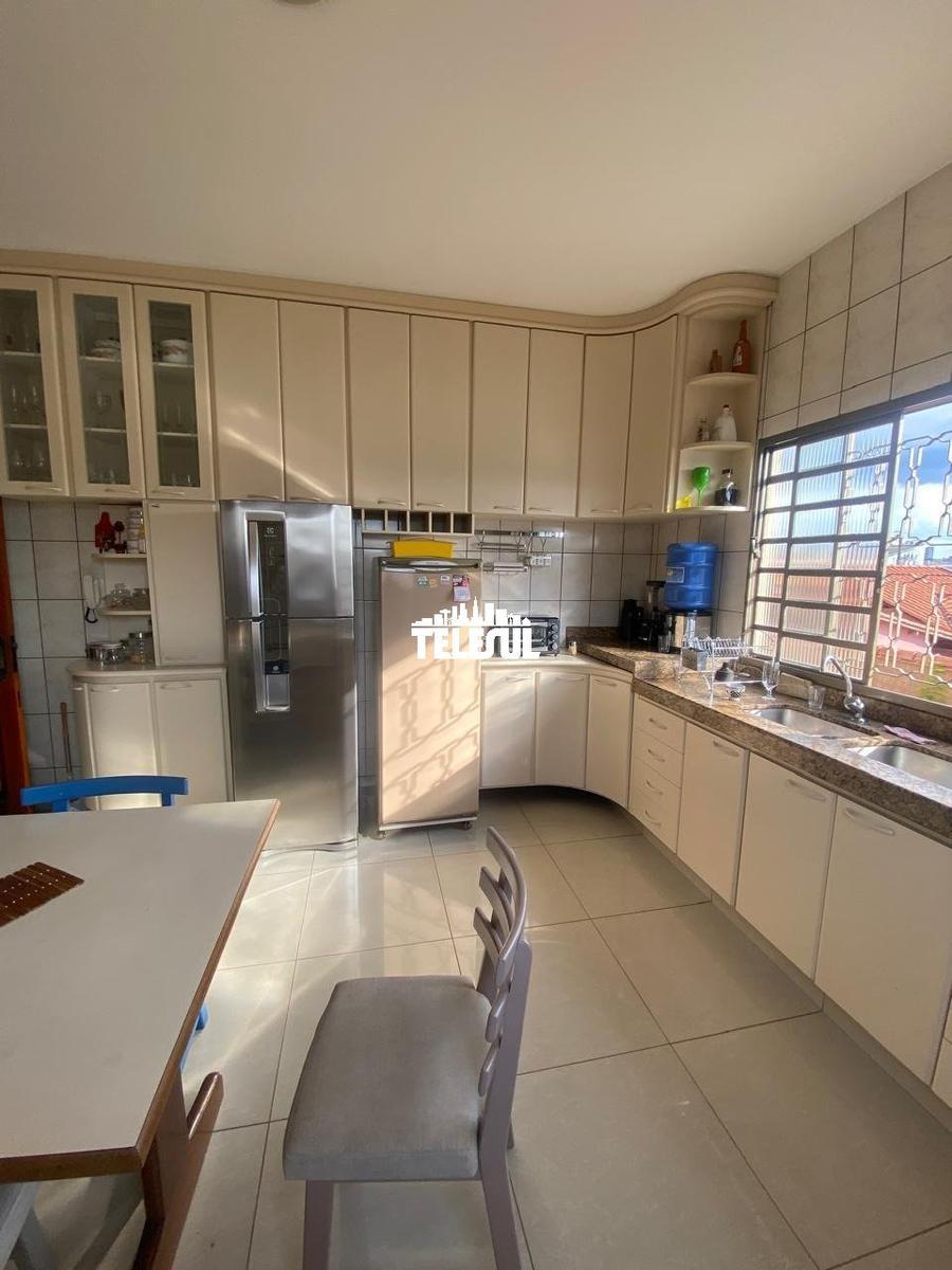 Casa, Campos Elíseos, 3 Quartos, 3 Vagas, 1 Suíte