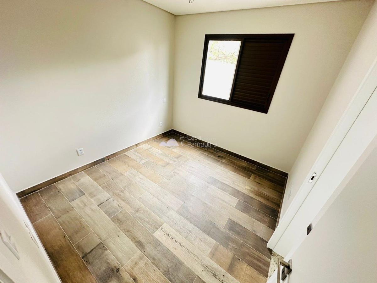 Apartamento, Jaraguá, 4 Quartos, 3 Vagas, 4 Suítes