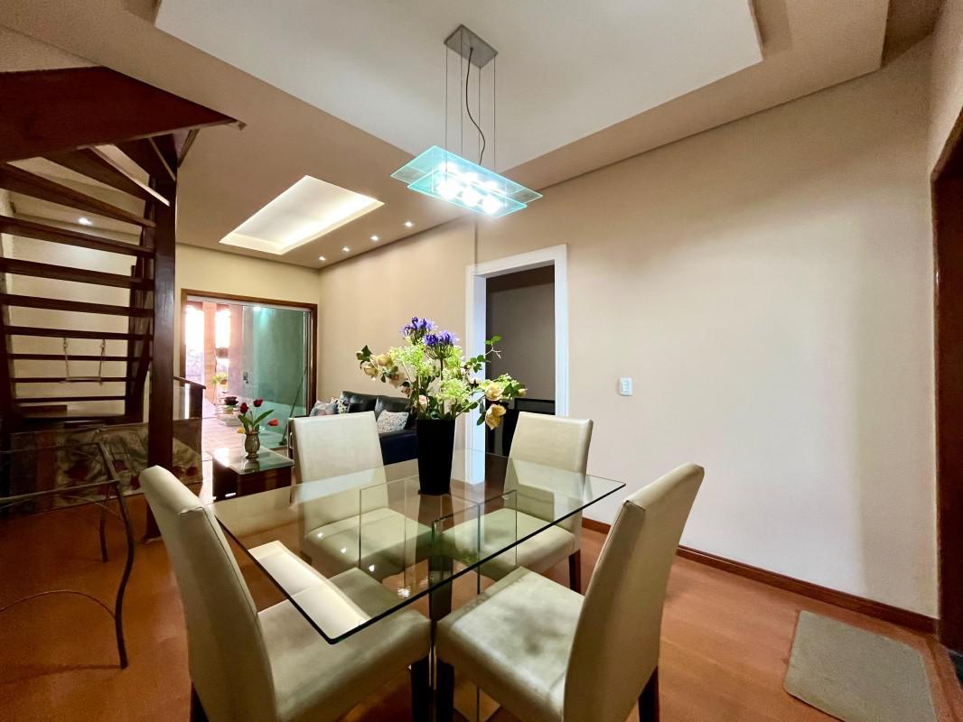 Casa, Parque Recreio, 3 Quartos, 2 Vagas, 3 Suítes