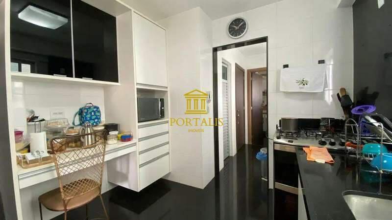 Apartamento, São Pedro, 4 Quartos, 3 Vagas, 2 Suítes