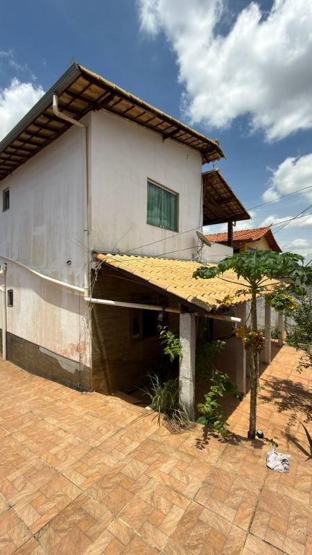 Casa, Masterville, 3 Quartos, 2 Vagas, 1 Suíte