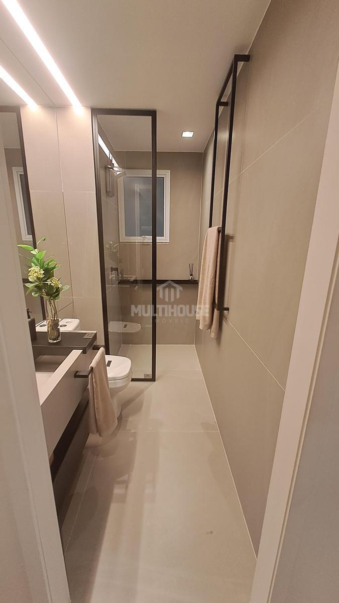 Apartamento, Estoril, 3 Quartos, 0 Vaga, 1 Suíte