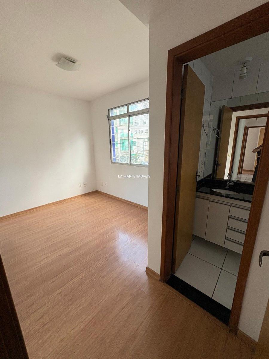 Apartamento, Santa Cruz Industrial, 3 Quartos, 2 Vagas, 1 Suíte