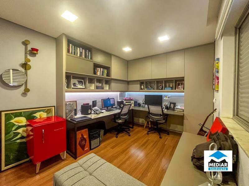 Apartamento, Sion, 4 Quartos, 2 Vagas, 1 Suíte