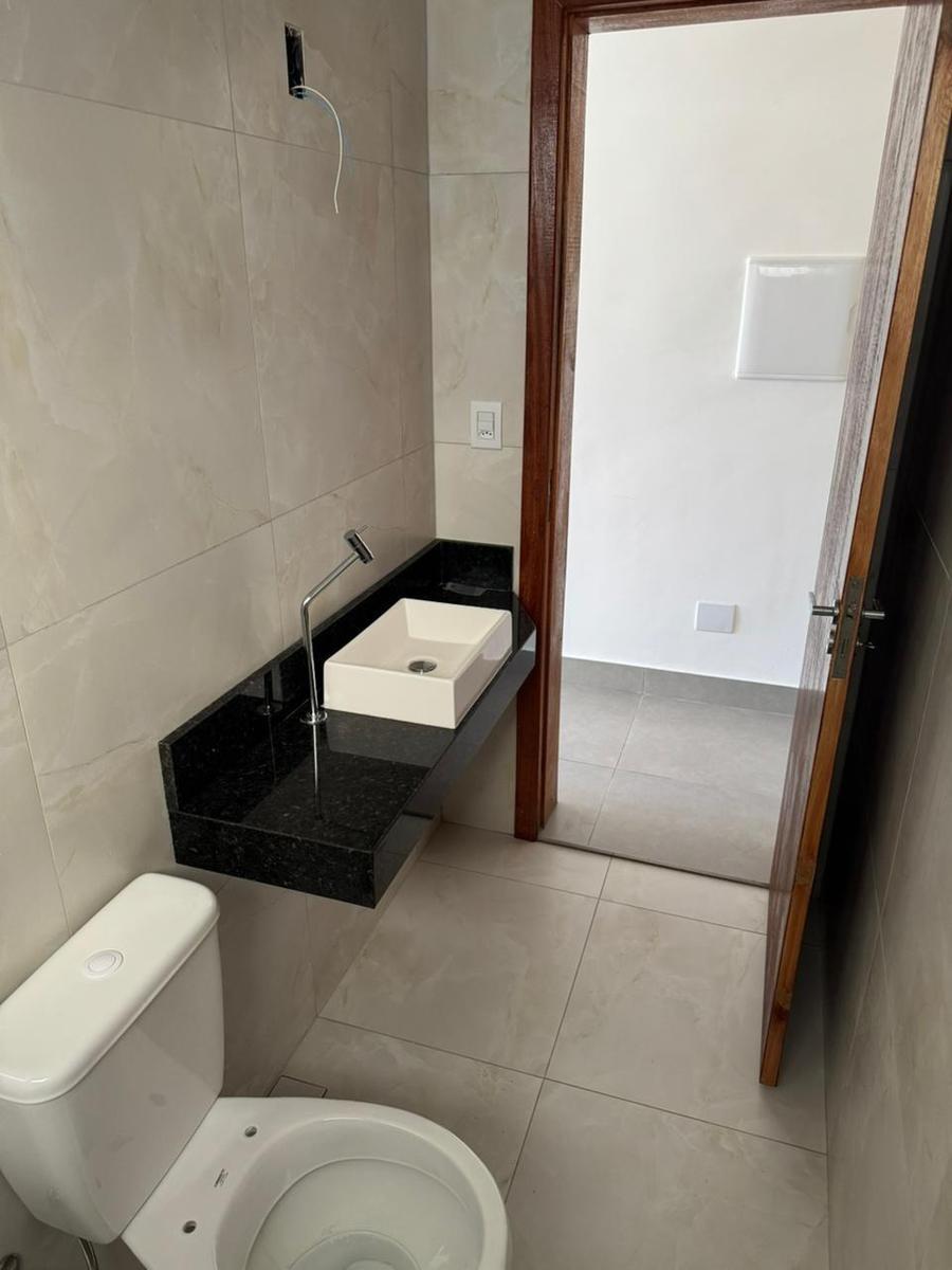 Casa, Serra Dourada, 3 Quartos, 2 Vagas, 1 Suíte