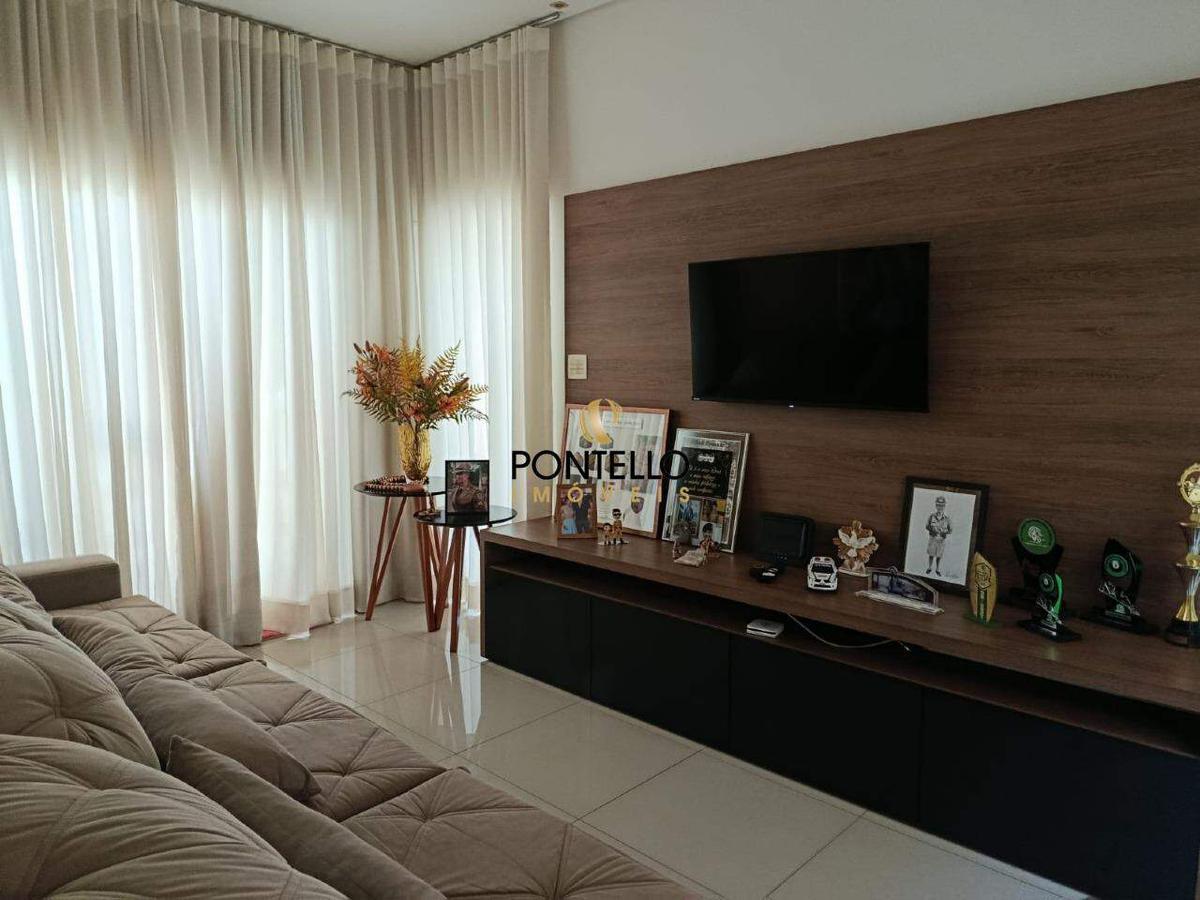 Casa, New York, 3 Quartos, 3 Vagas, 1 Suíte