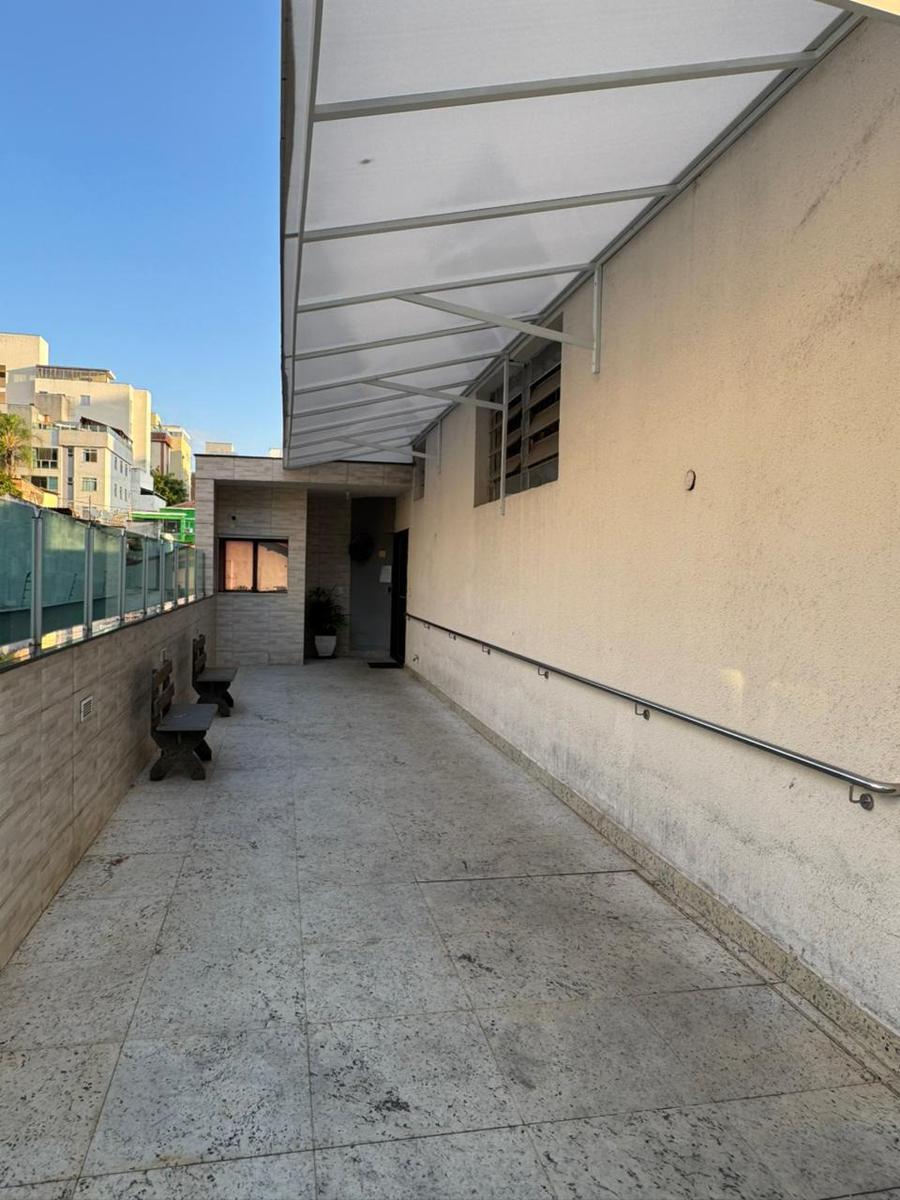 Apartamento, Sagrada Família, 2 Quartos, 1 Vaga