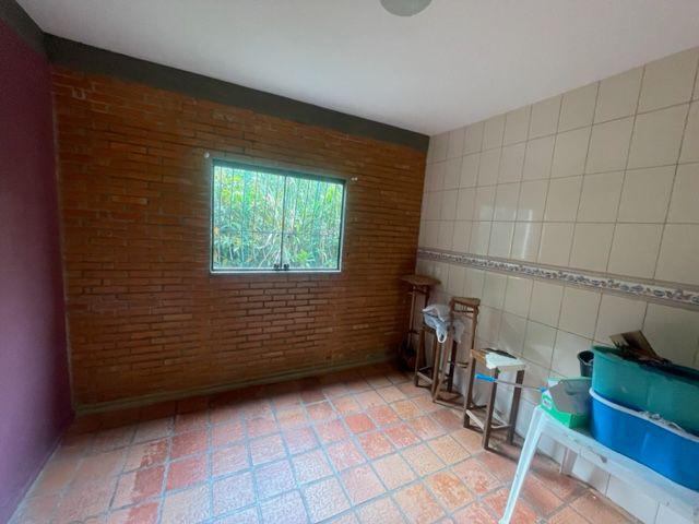Casa, Centro, 3 Quartos, 2 Vagas, 1 Suíte