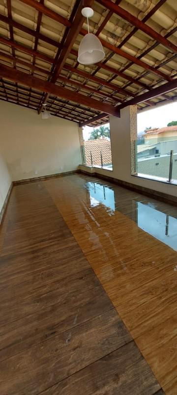 Casa, Trevo, 5 Quartos, 8 Vagas, 1 Suíte