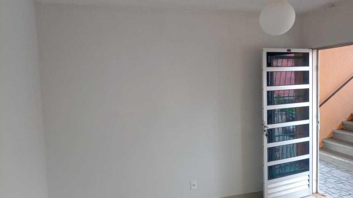 Apartamento, Jardim Vitória, 2 Quartos, 1 Vaga