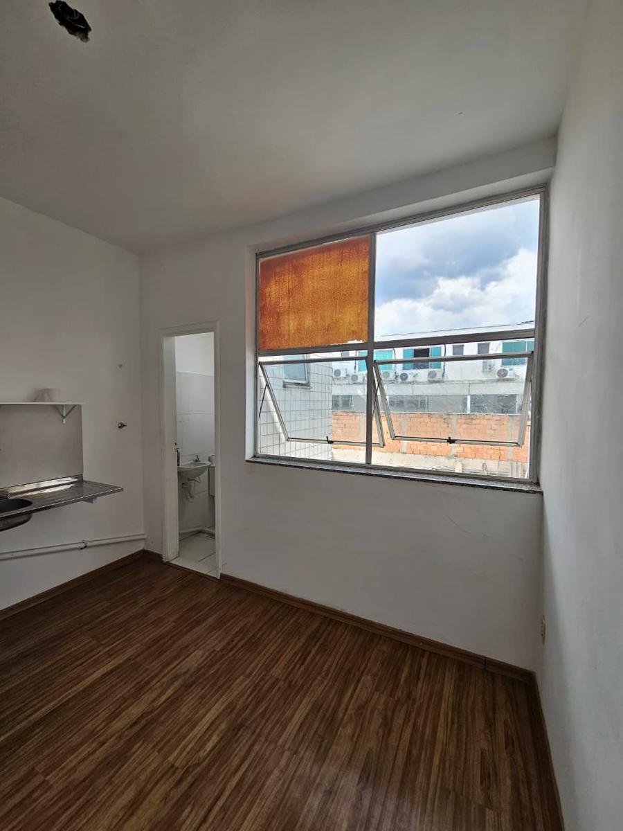 Sala, Padre Eustáquio, 0 Quarto, 0 Vaga