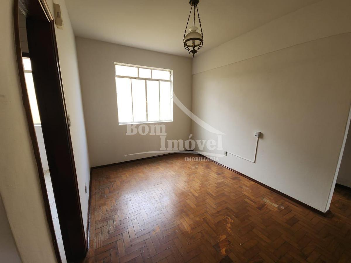 Apartamento, Centro, 3 Quartos, 0 Vaga