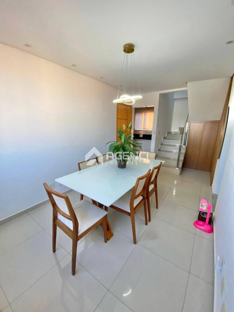 Cobertura, Cabral, 2 Quartos, 0 Vaga, 0 Suíte