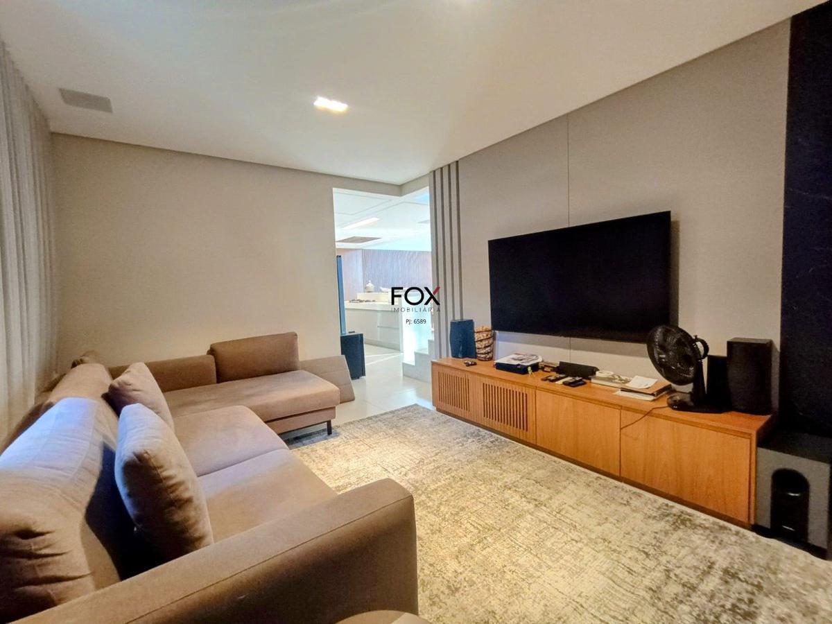 Casa, Alphaville - Lagoa dos Ingleses, 5 Quartos, 6 Vagas, 5 Suítes