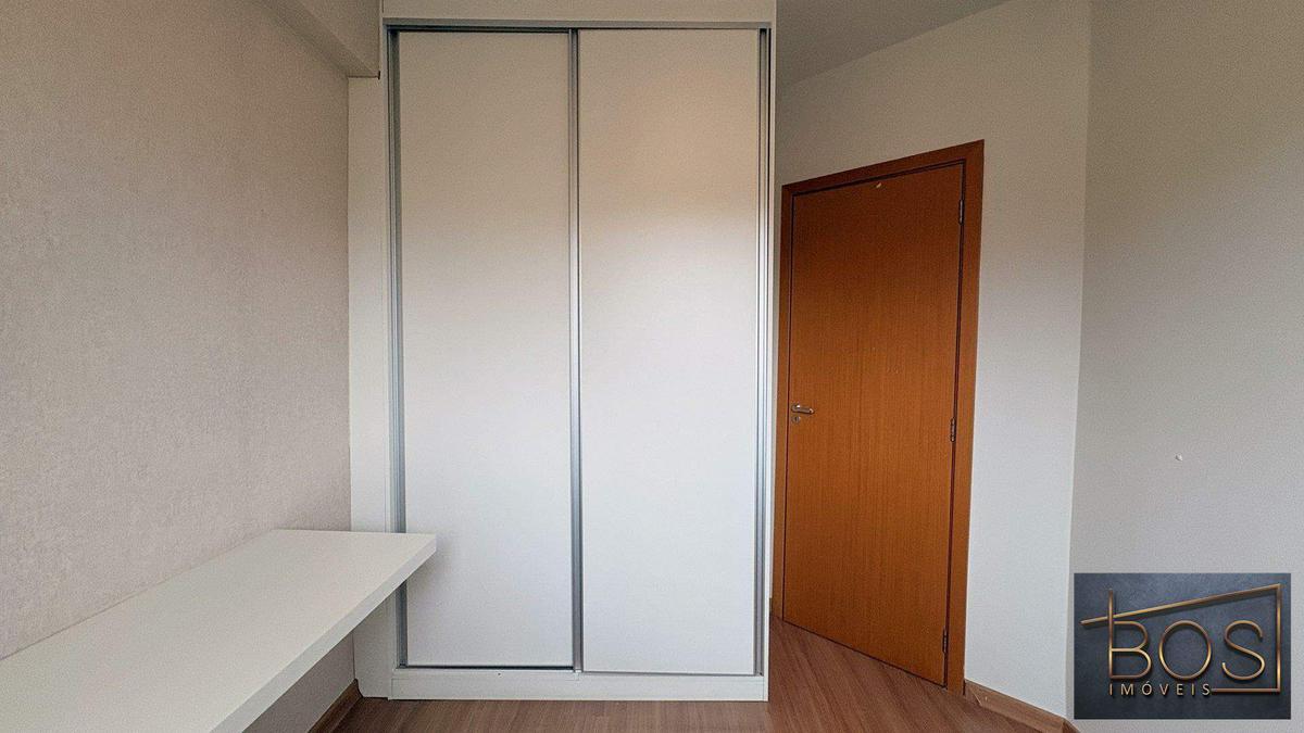 Apartamento, Sagrada Família, 3 Quartos, 2 Vagas, 1 Suíte