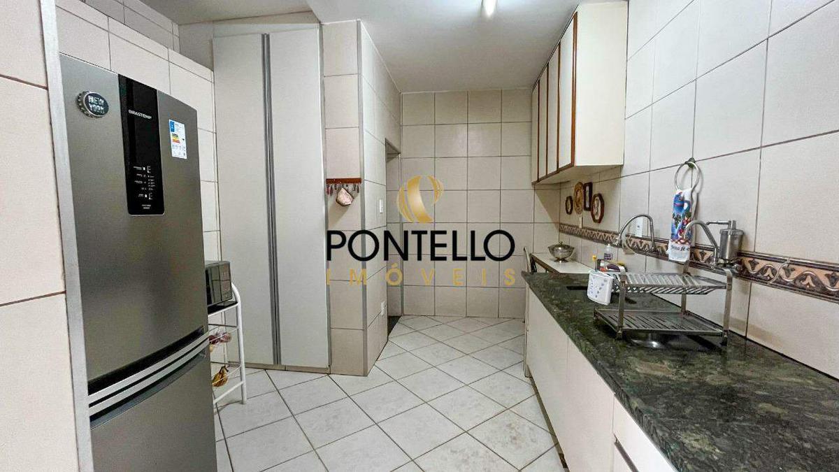 Casa, Serra, 4 Quartos, 2 Vagas, 2 Suítes