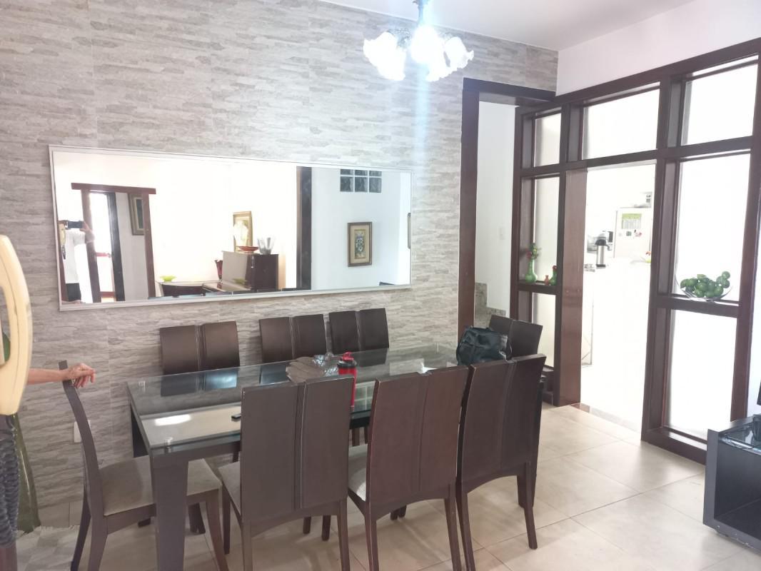 Casa, Itapoã, 3 Quartos, 3 Vagas, 1 Suíte