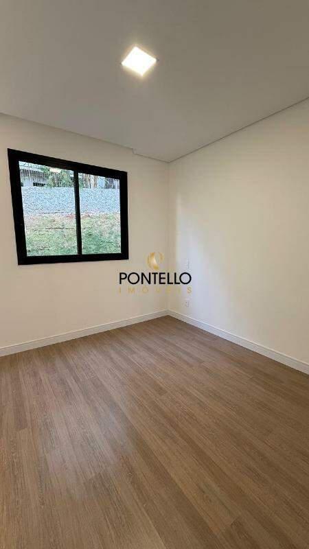Casa, Alphaville, 3 Quartos, 2 Vagas, 3 Suítes