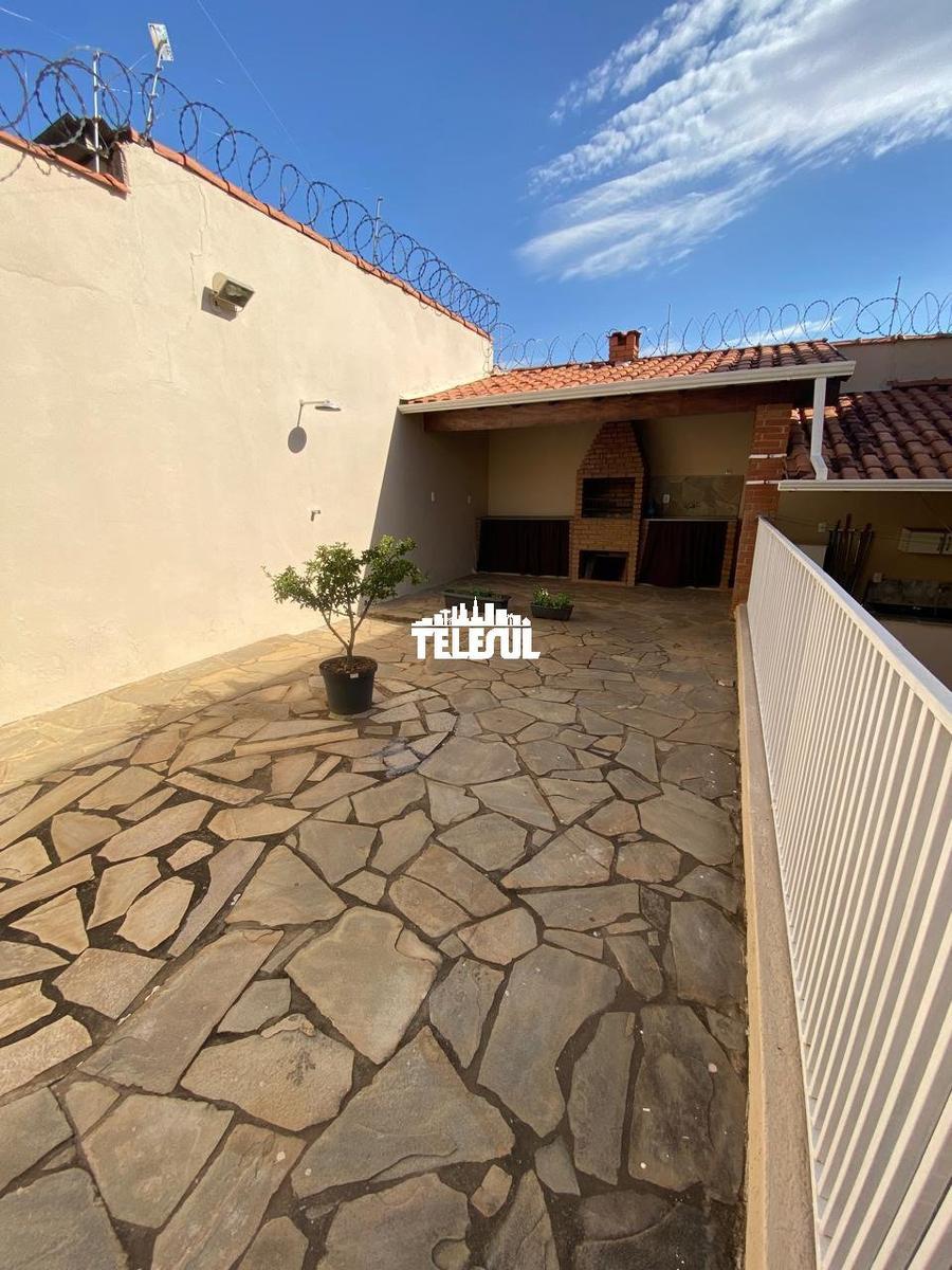 Casa, Pinheiros, 4 Quartos, 3 Vagas, 1 Suíte