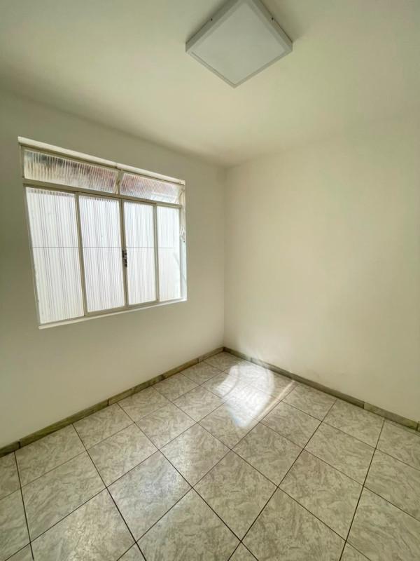 Casa, Castelo, 5 Quartos, 4 Vagas, 2 Suítes