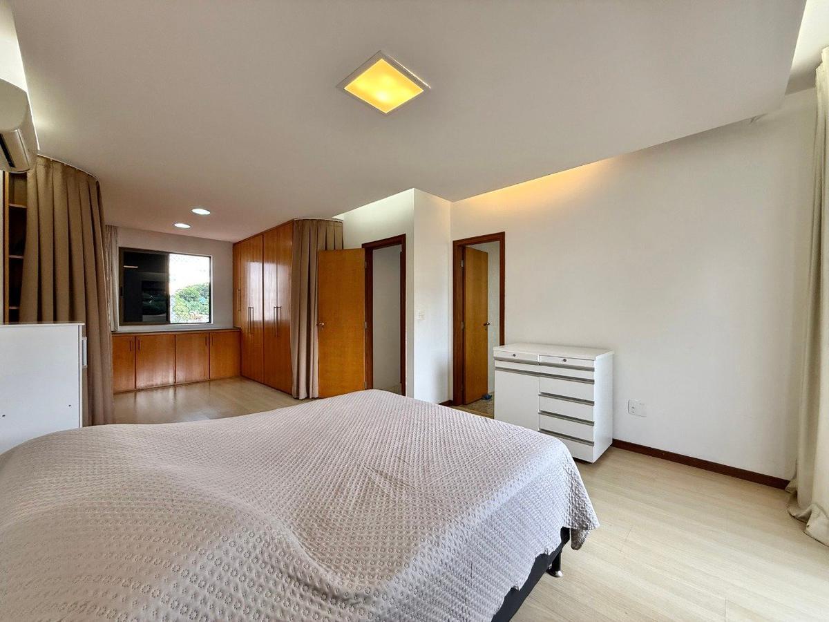 Cobertura, São José, 4 Quartos, 4 Vagas, 4 Suítes