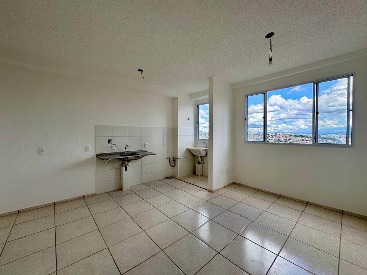 Apartamento, Jardim dos Comerciários, 2 Quartos, 1 Vaga, 1 Suíte