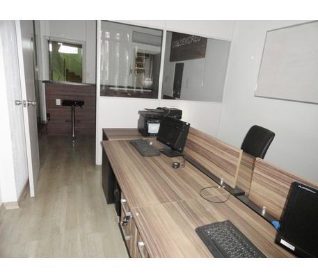 Sala, Centro