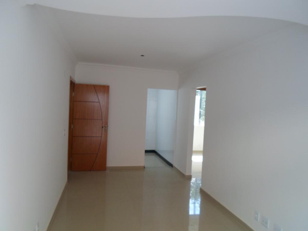 Apartamento, Castelo, 2 Quartos, 3 Vagas, 1 Suíte