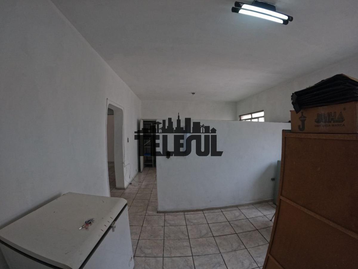 Galpão, Centro, 0 Quarto, 0 Vaga