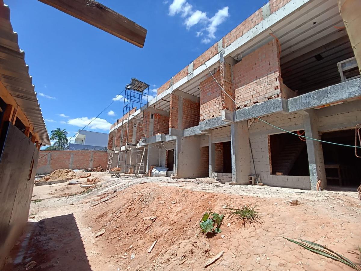 Casa, Céu Azul, 3 Quartos, 2 Vagas, 1 Suíte