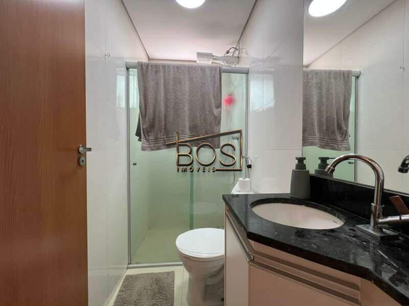 Apartamento, Sagrada Família, 2 Quartos, 1 Vaga