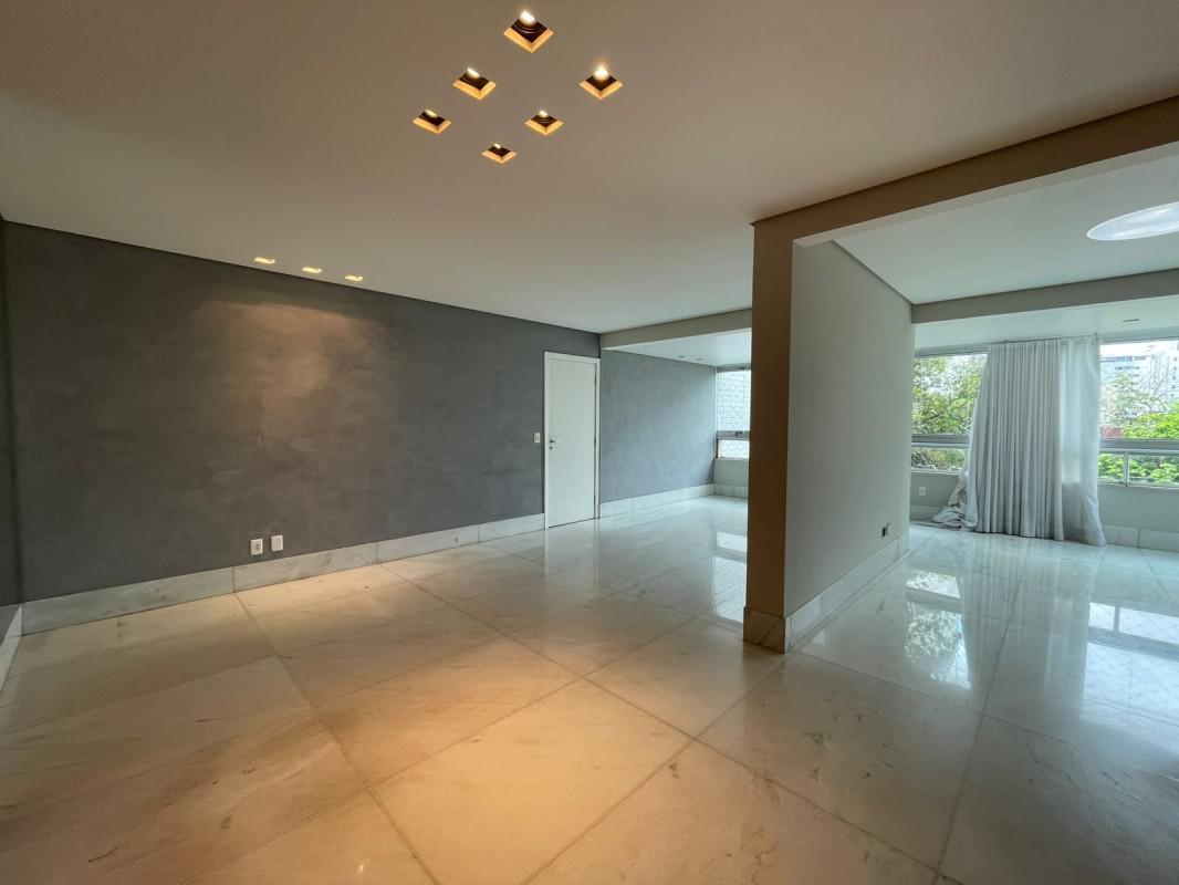 Apartamento, Santo Agostinho, 4 Quartos, 3 Vagas, 1 Suíte