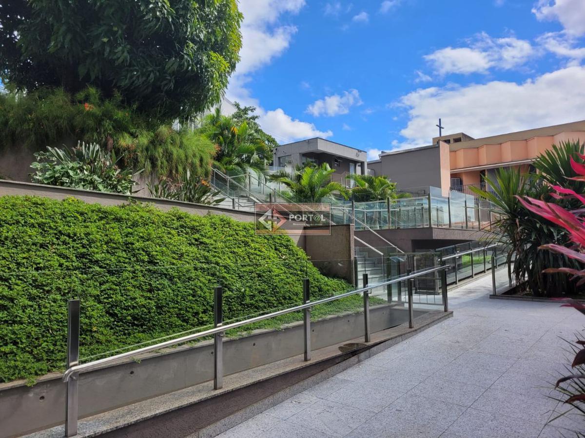 Apartamento, Coração de Jesus, 3 Quartos, 2 Vagas, 1 Suíte