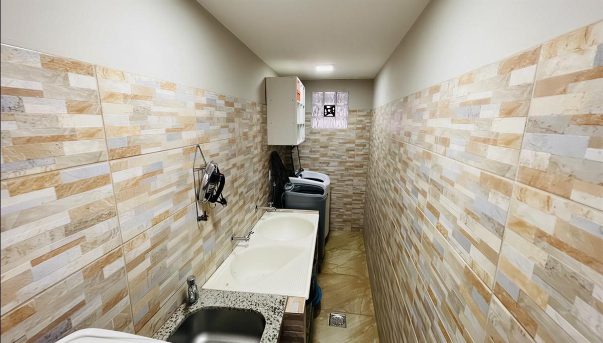 Casa, Itapoã, 5 Quartos, 4 Vagas, 3 Suítes