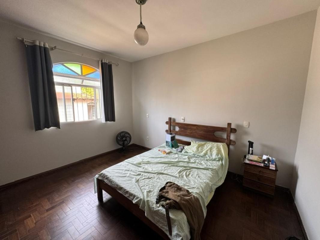 Casa, Inconfidência, 4 Quartos, 2 Vagas, 1 Suíte