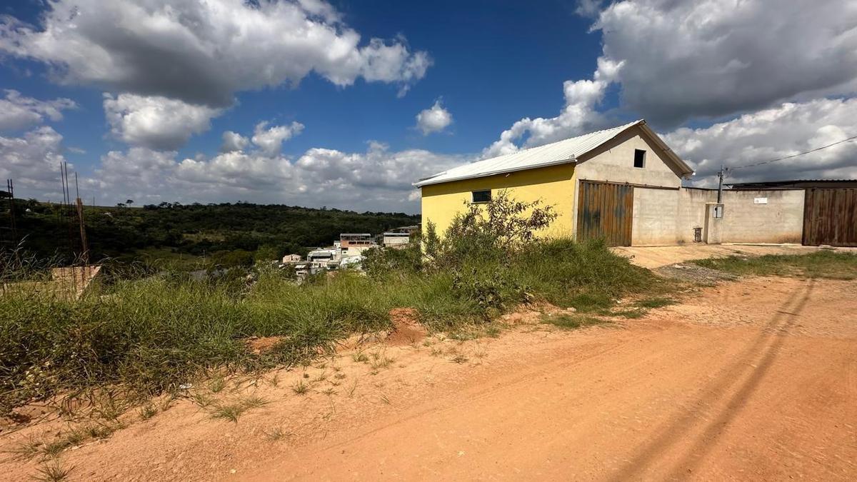 Lote, Monte Sinai, 0 Quarto, 0 Vaga