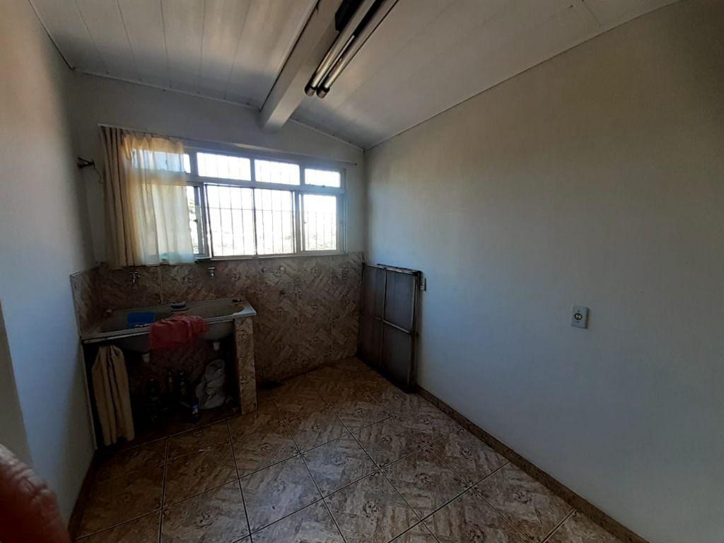 Casa, Centro, 3 Quartos, 3 Vagas, 1 Suíte