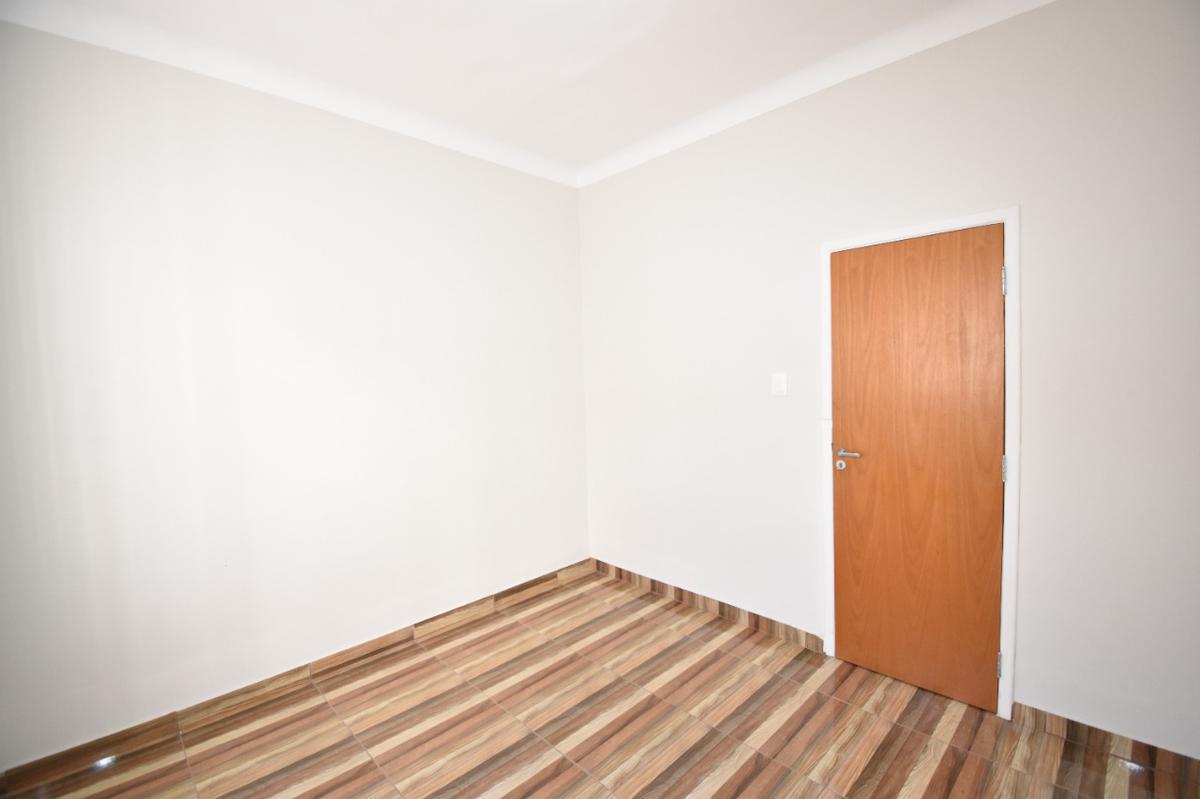 Casa, Itapoã, 2 Quartos, 0 Vaga
