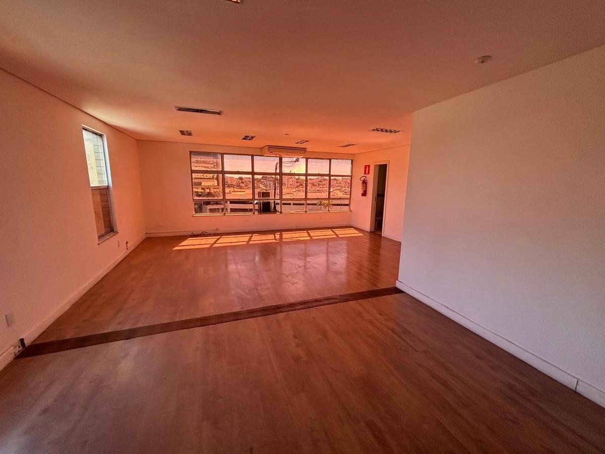 Sala, Santa Efigênia, 0 Quarto, 0 Vaga