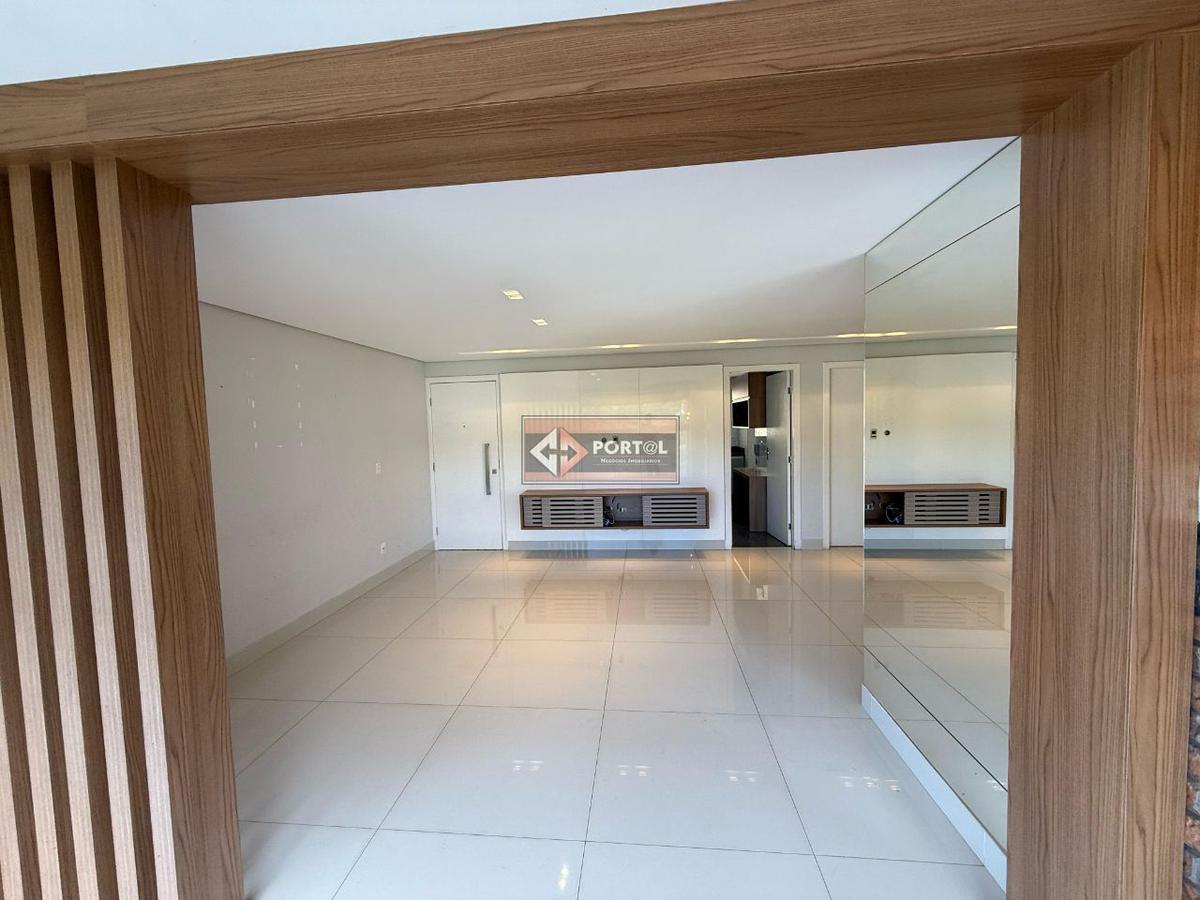 Apartamento, Castelo, 4 Quartos, 2 Vagas, 1 Suíte